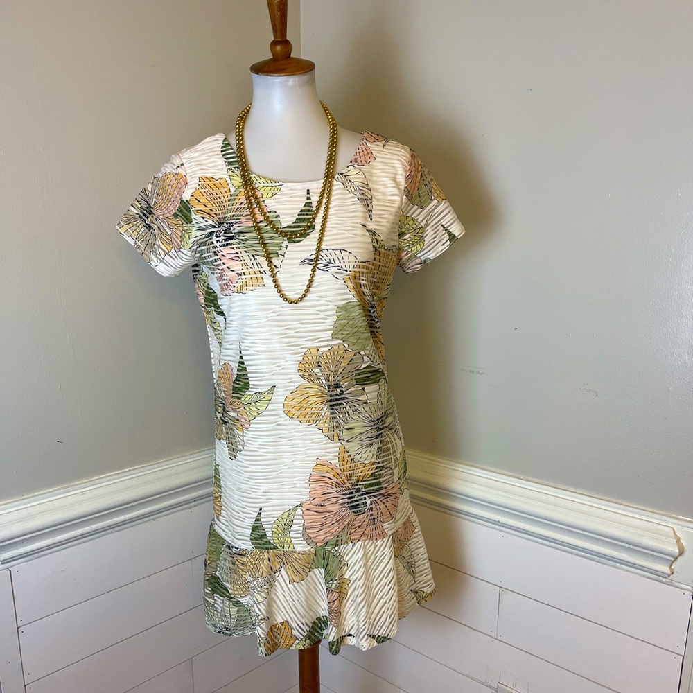 Nicole Miller Sweet Floral Dress 4 FREE SHIP